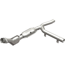 Load image into Gallery viewer, MagnaFlow Exhaust Products 51301 OEM Grade Direct-Fit Catalytic Converter for Select Ford F-150, Ford F-150 Heritage