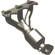Load image into Gallery viewer, MagnaFlow Exhaust Products 50815 HM Grade Manifold Catalytic Converter for Select Hyundai Sonata, Hyundai Tiburon, Kia Magentis, Kia Optima
