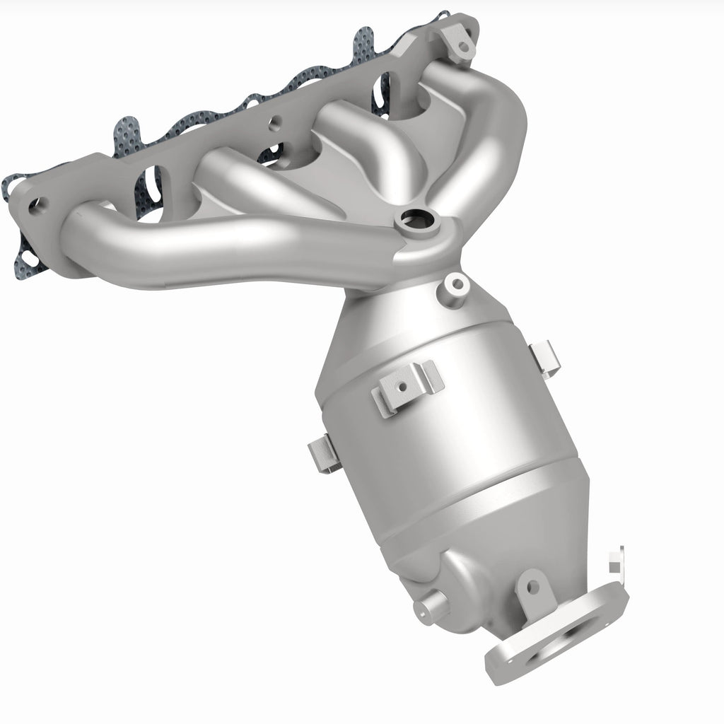 MagnaFlow Exhaust Products 290040 OEM Grade Manifold Catalytic Converter for Select Nissan Rogue Sport