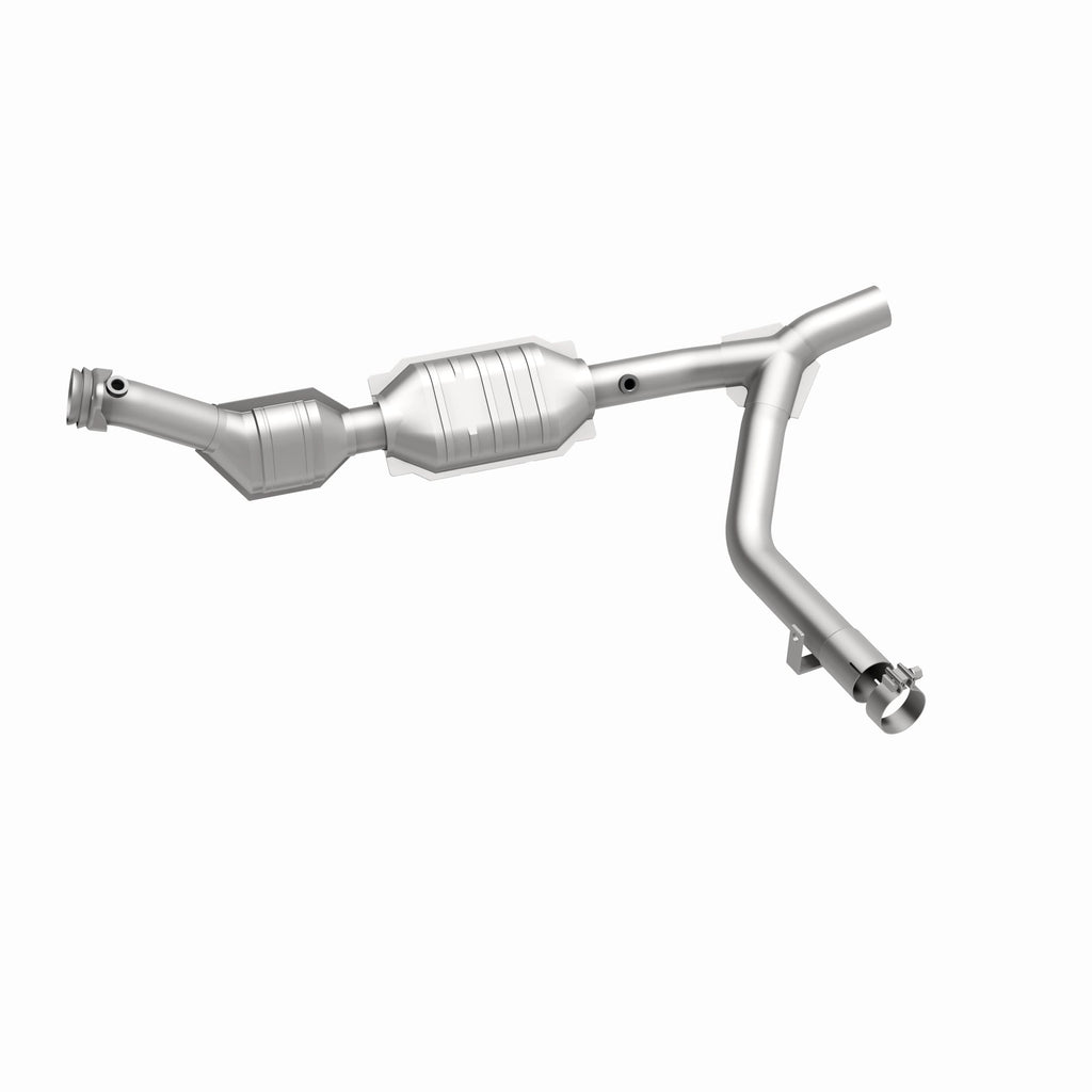 MagnaFlow Exhaust Products 51544 OEM Grade Direct-Fit Catalytic Converter for Select Ford F-150, Lincoln Navigator