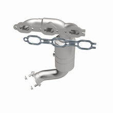 Load image into Gallery viewer, MagnaFlow Exhaust Products 51394 OEM Grade Manifold Catalytic Converter for Select Chrysler Pacifica, Chrysler Sebring, Chrysler Town &amp; Country, Dodge Avenger, Dodge Grand Caravan, Dodge Journey, Volkswagen Routan