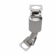 Load image into Gallery viewer, MagnaFlow Exhaust Products 93198 Standard Grade Direct-Fit Catalytic Converter for Select Honda Passport, Isuzu Rodeo