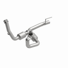 Load image into Gallery viewer, MagnaFlow Exhaust Products 447191 California CARB Direct-Fit Catalytic Converter for Select Jeep Grand Cherokee