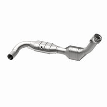 Load image into Gallery viewer, MagnaFlow Exhaust Products 447135 California CARB Direct-Fit Catalytic Converter for Select Ford F-150