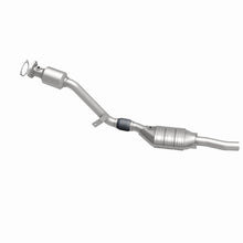 Load image into Gallery viewer, MagnaFlow Exhaust Products 51589 OEM Grade Direct-Fit Catalytic Converter for Select Audi A6, Audi A6 Quattro, Volkswagen Passat
