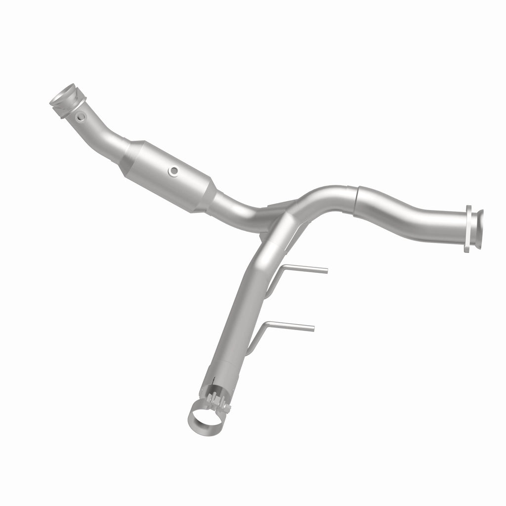 MagnaFlow Exhaust Products 21-470 OEM Grade Direct-Fit Catalytic Converter for Select Ford F-150
