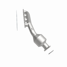 Load image into Gallery viewer, MagnaFlow Exhaust Products 52425 OEM Grade Manifold Catalytic Converter for Select INFINITI M45, INFINITI Q45