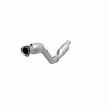 Load image into Gallery viewer, MagnaFlow Exhaust Products 441095 California CARB Direct-Fit Catalytic Converter for Select Audi A6 Quattro, Audi Allroad Quattro, Audi S4, Volkswagen Phaeton