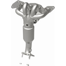 Load image into Gallery viewer, MagnaFlow Exhaust Products 5531382 California CARB Manifold Catalytic Converter for Select Ford Escape, Mazda Tribute, Mercury Mariner