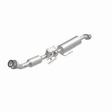 Load image into Gallery viewer, MagnaFlow Exhaust Products 280468 OEM Grade Direct-Fit Catalytic Converter for Select Toyota Prius, Toyota Prius AWD-e, Toyota Prius Prime