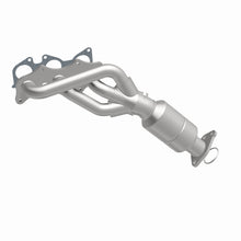 Load image into Gallery viewer, MagnaFlow Exhaust Products 5481198 California CARB Manifold Catalytic Converter for Select Toyota 4Runner, Toyota FJ Cruiser