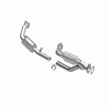 Load image into Gallery viewer, MagnaFlow Exhaust Products 23534 HM Grade Direct-Fit Catalytic Converter for Select Ford Taurus, Mercury Sable