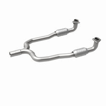 Load image into Gallery viewer, MagnaFlow Exhaust Products 337487 California CARB Direct-Fit Catalytic Converter for Select Chevrolet Corvette