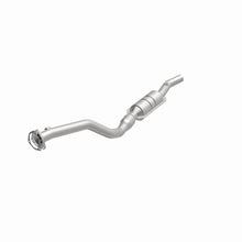 Load image into Gallery viewer, MagnaFlow Exhaust Products 22962 HM Grade Direct-Fit Catalytic Converter for Select Audi A4, Audi A4 Quattro, Volkswagen Passat
