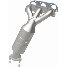 Load image into Gallery viewer, MagnaFlow Exhaust Products 50912 HM Grade Manifold Catalytic Converter for Select Suzuki Verona