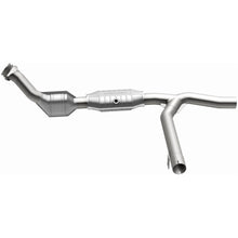 Load image into Gallery viewer, MagnaFlow Exhaust Products 51199 OEM Grade Direct-Fit Catalytic Converter for Select Ford Expedition, Ford F-150, Ford F-150 Heritage