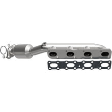 Load image into Gallery viewer, MagnaFlow Exhaust Products 4583380 California CARB Manifold Catalytic Converter for Select INFINITI QX56, Nissan Pathfinder Armada, Nissan TITAN