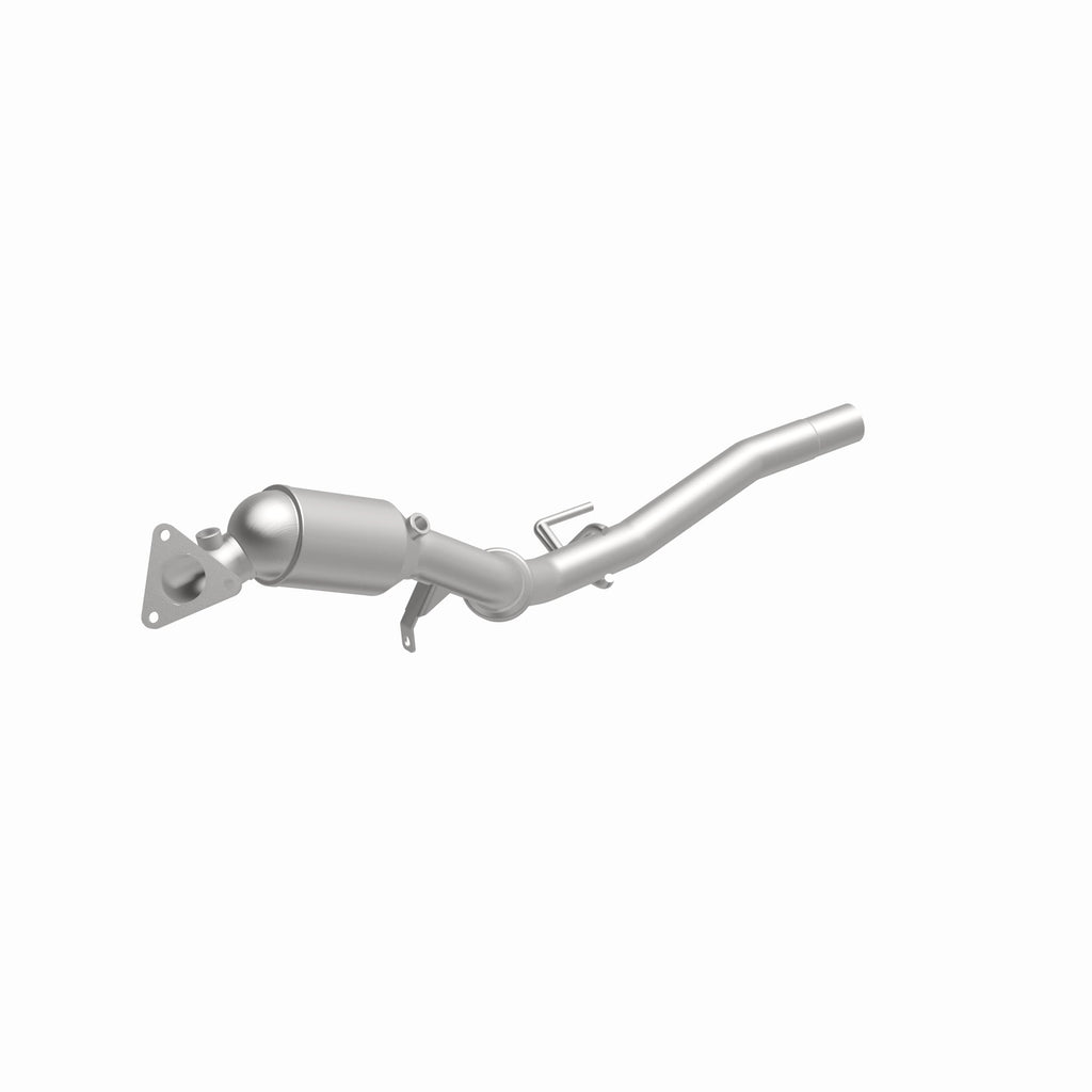 MagnaFlow Exhaust Products 52411 OEM Grade Direct-Fit Catalytic Converter for Select Porsche Cayenne, Volkswagen Touareg