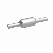 Load image into Gallery viewer, MagnaFlow Exhaust Products 3391221 California CARB Direct-Fit Catalytic Converter for Select Jeep Cherokee, Jeep Grand Cherokee, Jeep Wrangler