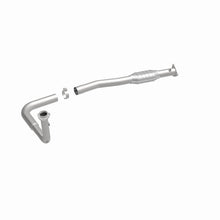 Load image into Gallery viewer, MagnaFlow Exhaust Products 23142 HM Grade Direct-Fit Catalytic Converter for Select Chevrolet Express 2500, Chevrolet Express 3500, Chevrolet G30, GMC G3500, GMC Savana 2500, GMC Savana