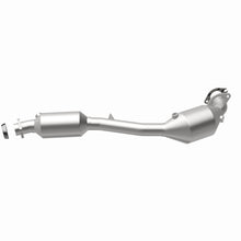 Load image into Gallery viewer, MagnaFlow Exhaust Products 5411026 California CARB Direct-Fit Catalytic Converter for Select Saab 9-2X, Subaru Forester, Subaru Impreza, Subaru Legacy, Subaru Outback