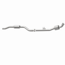 Load image into Gallery viewer, MagnaFlow Exhaust Products 551706 California CARB Direct-Fit Catalytic Converter for Select Mercedes-Benz CLS500, Mercedes-Benz E500
