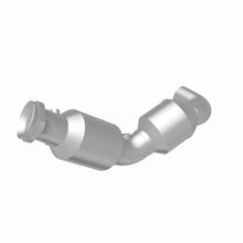 Load image into Gallery viewer, MagnaFlow Exhaust Products 280267 OEM Grade Direct-Fit Catalytic Converter for Select Ford Expedition, Ford F-150, Lincoln Navigator