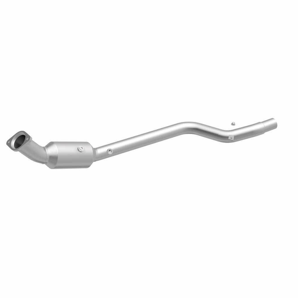 MagnaFlow Exhaust Products 49241 OEM Grade Direct-Fit Catalytic Converter for Select Chrysler 300, Dodge Challenger, Dodge Charger, Dodge Magnum