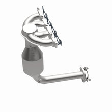 Load image into Gallery viewer, MagnaFlow Exhaust Products 22-060 OEM Grade Manifold Catalytic Converter for Select Fiat 500