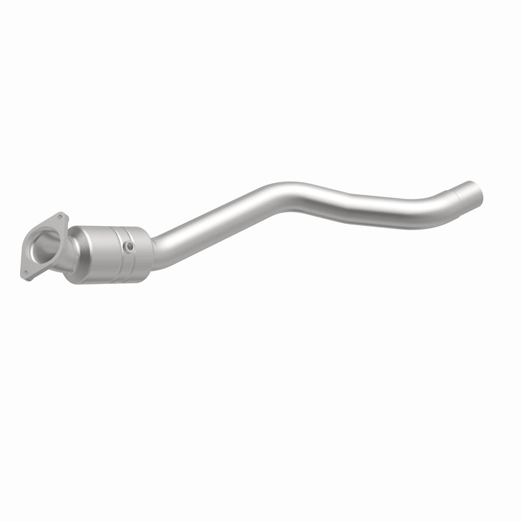 MagnaFlow Exhaust Products 52479 OEM Grade Direct-Fit Catalytic Converter for Select Dodge Challenger, Dodge Charger