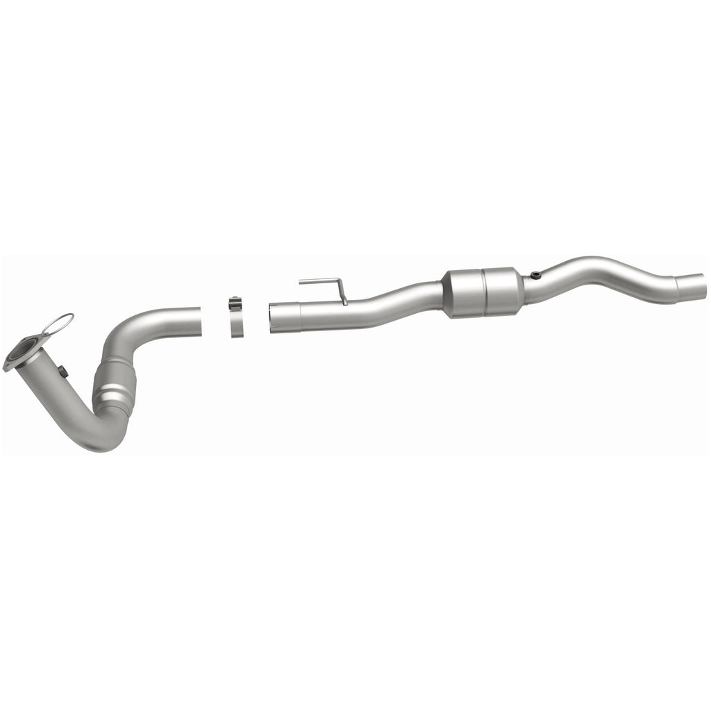 MagnaFlow Exhaust Products 49636 OEM Grade Direct-Fit Catalytic Converter for Select Chevrolet Avalanche 2500, Chevrolet Suburban 2500, GMC Yukon XL