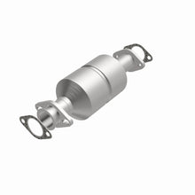 Load image into Gallery viewer, MagnaFlow Exhaust Products 3391242 California CARB Direct-Fit Catalytic Converter for Select Dodge Raider, Dodge Ram 50, Mitsubishi Mighty Max, Mitsubishi Montero