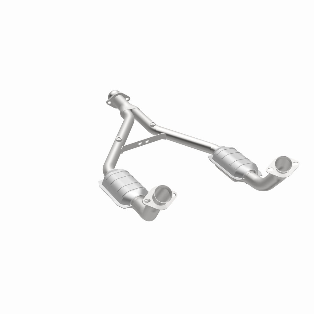 MagnaFlow Exhaust Products 23340 Standard Grade Direct-Fit Catalytic Converter for Select Ford Mustang