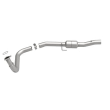 Load image into Gallery viewer, MagnaFlow Exhaust Products 93480 HM Grade Direct-Fit Catalytic Converter for Select Chevrolet Avalanche 2500, Chevrolet Silverado HD, Chevrolet Silverado HD Classic, Chevrolet Silverado 3500, Chevrolet Silverado Classic, Chevrolet Suburban 2500, GMC