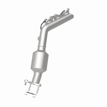 Load image into Gallery viewer, MagnaFlow Exhaust Products 49342 OEM Grade Manifold Catalytic Converter for Select Toyota 4Runner, Toyota FJ Cruiser, Toyota Tacoma, Toyota Tundra