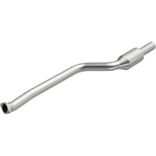 Load image into Gallery viewer, MagnaFlow Exhaust Products 5571765 California CARB Direct-Fit Catalytic Converter for Select BMW 325i, BMW 325xi, BMW 328i, BMW 328i xDrive, BMW 328xi, BMW 330i, BMW 330xi