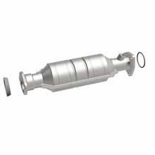 Load image into Gallery viewer, MagnaFlow Exhaust Products 93114 HM Grade Direct-Fit Catalytic Converter for Select Honda Odyssey