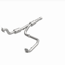 Load image into Gallery viewer, MagnaFlow Exhaust Products 21-513 OEM Grade Direct-Fit Catalytic Converter for Select Ram 2500, Ram