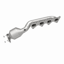 Load image into Gallery viewer, MagnaFlow Exhaust Products 51980 OEM Grade Manifold Catalytic Converter for Select Kia Borrego