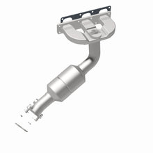 Load image into Gallery viewer, MagnaFlow Exhaust Products 49770 OEM Grade Manifold Catalytic Converter for Select BMW 525i, BMW 530i