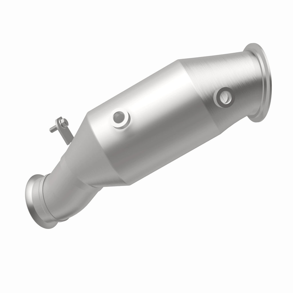 MagnaFlow Exhaust Products 52245 OEM Grade Direct-Fit Catalytic Converter for Select BMW 335i, BMW 335i GT xDrive, BMW 335i xDrive, BMW 435i, BMW 435i Gran Coupe, BMW 435i xDrive, BMW 435i xDrive Gran Coupe, BMW M2, BMW M235i, BMW M235i xDrive
