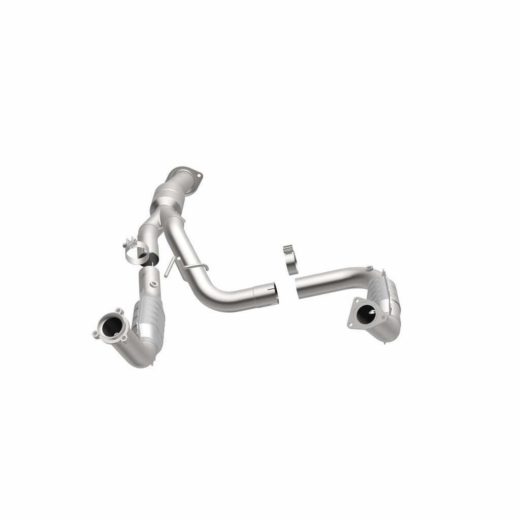 MagnaFlow Exhaust Products 51812 OEM Grade Direct-Fit Catalytic Converter for Select Chevrolet Silverado HD, Chevrolet Silverado HD, GMC Sierra HD, GMC Sierra HD