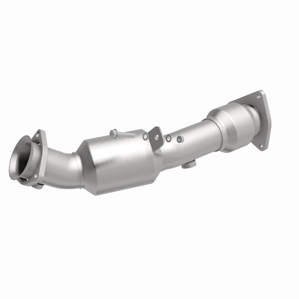 MagnaFlow Exhaust Products 51129 OEM Grade Direct-Fit Catalytic Converter for Select Volkswagen Touareg