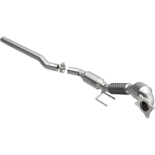 Load image into Gallery viewer, MagnaFlow Exhaust Products 551380 California CARB Direct-Fit Catalytic Converter for Select Volkswagen CC, Volkswagen Passat
