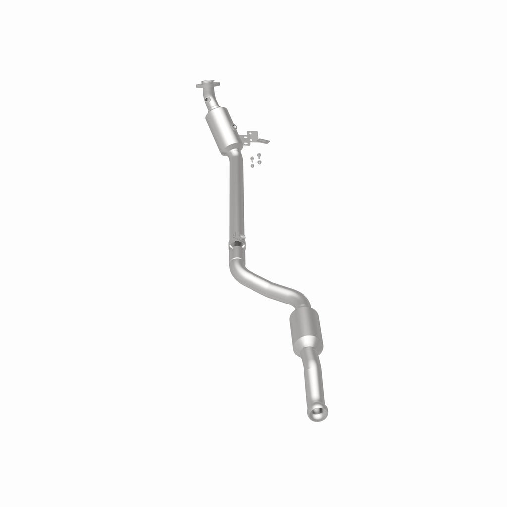 MagnaFlow Exhaust Products 21-447 OEM Grade Direct-Fit Catalytic Converter for Select Mercedes-Benz C300, Mercedes-Benz E350, Mercedes-Benz E400, Mercedes-Benz GLK350