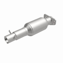 Load image into Gallery viewer, MagnaFlow Exhaust Products 3391486 California CARB Direct-Fit Catalytic Converter for Select Chevrolet S10, Chevrolet S10 Blazer, GMC Jimmy, GMC S15, GMC S15 Jimmy, GMC Sonoma, GMC Syclone, GMC Typhoon, Oldsmobile Bravada