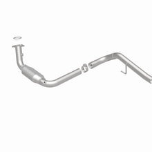 Load image into Gallery viewer, MagnaFlow Exhaust Products 51878 OEM Grade Direct-Fit Catalytic Converter for Select Cadillac Escalade, Cadillac Escalade ESV, Cadillac Escalade EXT, Chevrolet Silverado 1500, Chevrolet Silverado Classic, Chevrolet Suburban 1500, GMC Sierra 1500, GMC