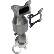 Load image into Gallery viewer, MagnaFlow Exhaust Products 5631991 California CARB Direct-Fit Catalytic Converter for Select Honda Accord