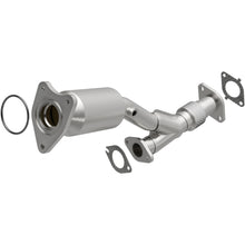 Load image into Gallery viewer, MagnaFlow Exhaust Products 5461229 California CARB Direct-Fit Catalytic Converter for Select Chevrolet Malibu, Pontiac G6