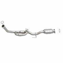 Load image into Gallery viewer, MagnaFlow Exhaust Products 23892 HM Grade Direct-Fit Catalytic Converter for Select Lexus ES300, Toyota Avalon, Toyota Camry